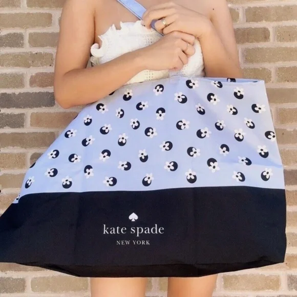 Kate Spade Navy W/mixed blue polka dots Amazon.com: kate spade new york Canvas Tote Bag for Women  main image 2